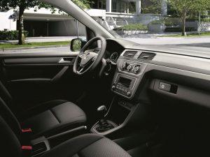 vw-caddy-tgi-2017-innen-sitze