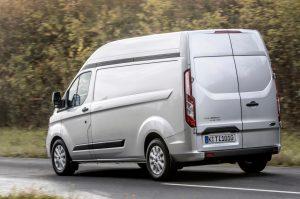 ford-transit-custom-2018-ausen-hinten