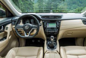 nissan-x-trail-n-connecta-2018-innen-cockpit