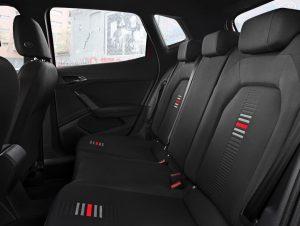 seat-arona-2017-innen-ruecksitze