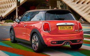 mini-cooper-s-2018-ausen-hinten