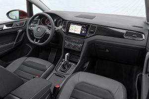 vw-golf-sportsvan-join-sondermodell-2018-innen-cockpit