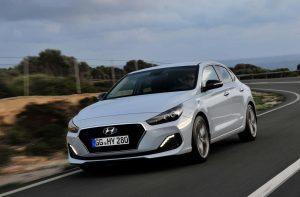 hyundai-i30-fastback-2018-ausen-vorne (2)