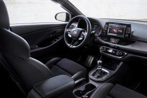 hyundai-i30-n-2018-innen-cockpit-lenkrad