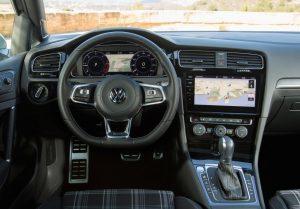 vw-golf-7-variant-gtd-2018-innen-cockpit