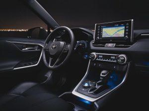 toyota-rav4-2018-innen-cockpit