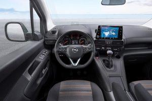 opel-combo-life-2018-innen-cockpit (2)