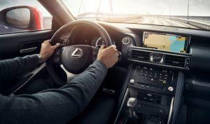 lexus-is-2018-innen-cockpit