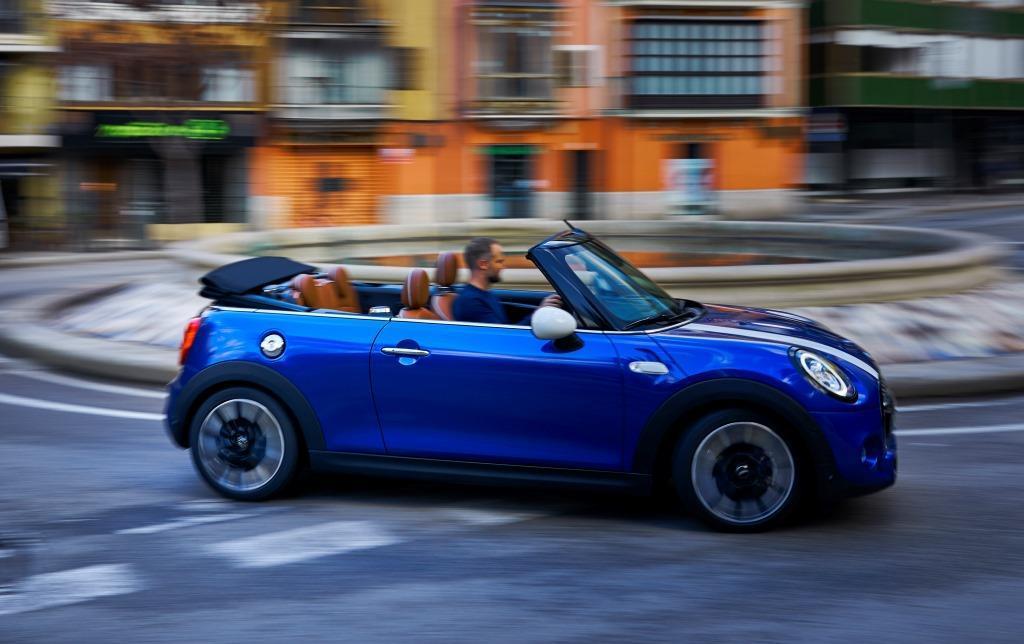 Mini Cabrio Im Test 2018 Lohnt Sich Das Mini Facelift