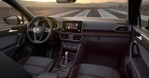 seat-tarraco-2018-innen-cockpit-lenkrad-ausstattung