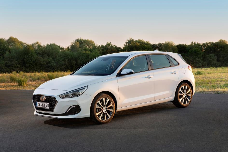 Hyundai i30: Frisches Design und saubere Motoren 