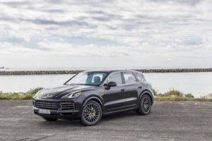 porsche-cayenne-ehybrid-aussen-vorne-li