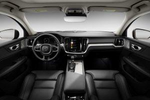 volvo-v60-cross-country-innen-vorne