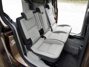 ford-tourneo-connect-innen-hinten