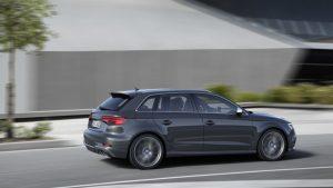 audi-s3-sportback-aussen-seite