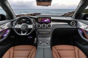 mercedes-glc-2019-innen-cockpit