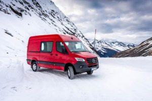 mercedes-sprinter-aussen-vorne-dyn