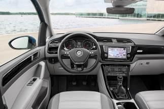 Vw Touran Iq Drive Im Test 2019 Intelligentes