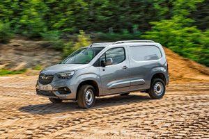 opel-combo-cargo-2019-aussen-schraeg-vorne