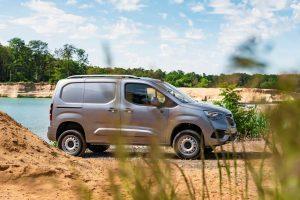 opel-combo-cargo-2019-aussen-seitlich