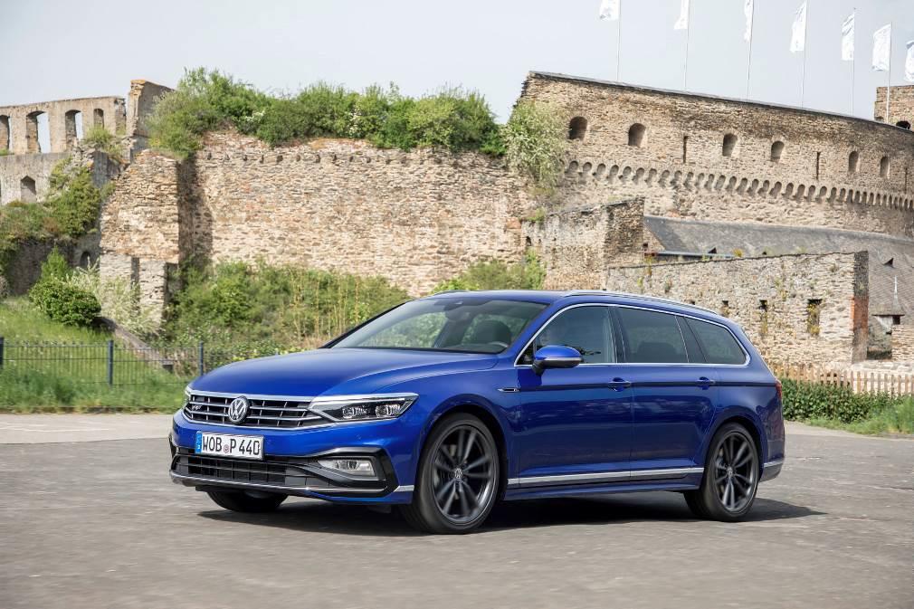 VW Passat Variant im Test (2019): der überarbeitete Mittelklasse-Kombis  setzt neue Akzente 