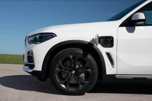 bmw-x5-plug-in-hybrid-2020-aussen-ladetank