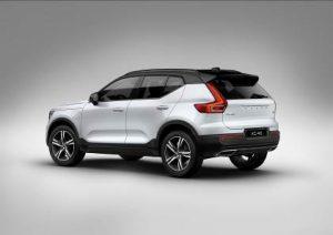 volvo-xc40-plug-in-hybrid-2019-aussen-hinten-seitlich