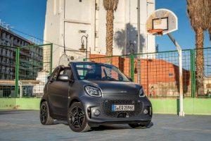 smart-eq-fortwo-cabrio-2020-aussen-seitlich-vorne