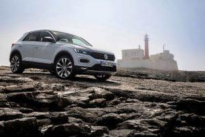 vw-t-roc-2019-aussen-seitlich-statisch