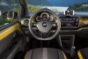 vw-up!-2020-innen-cockpit