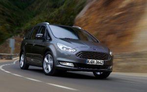 ford-galaxy-2020-aussen-dynamisch-seitlich