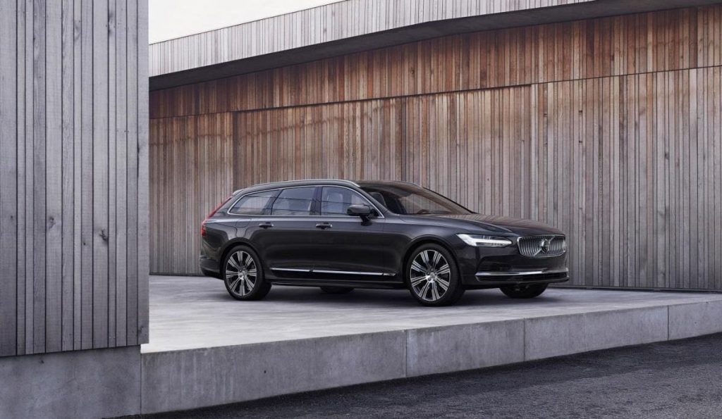 The refreshed Volvo V90 