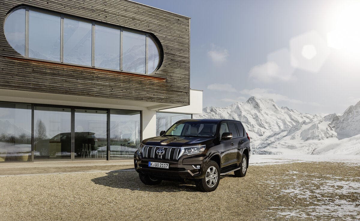 Toyota Land Cruiser 2020 im Test: der Geländewagen schlechthin packt neu an