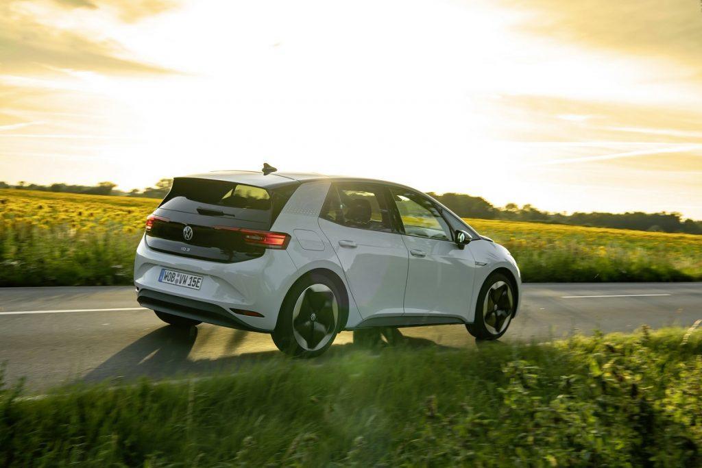 VW ID.3 im Test (2020) Bringt der erste echte ElektroVolkswagen die große Wende? MeinAuto.de