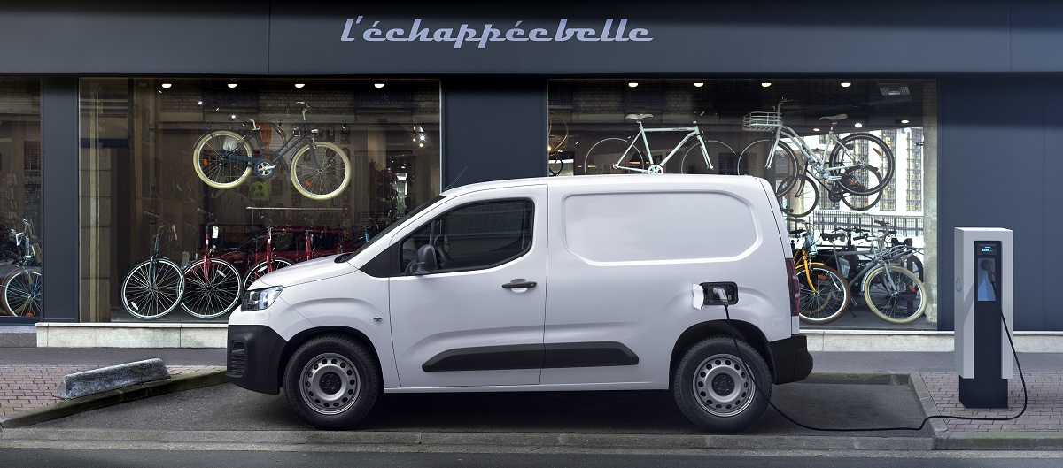 Citroen e-Berlingo beim Laden 