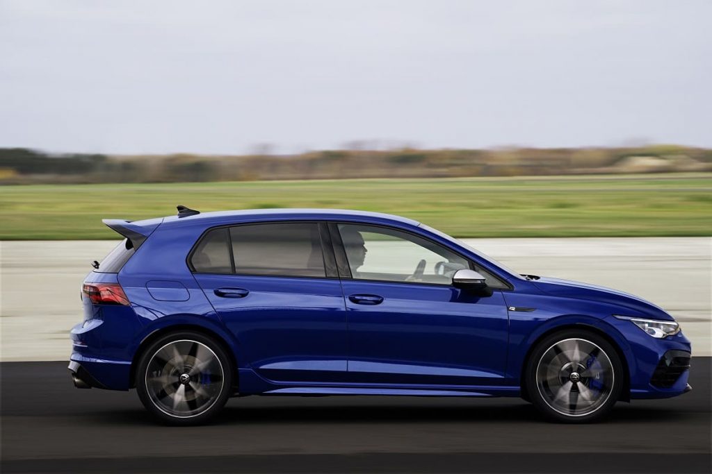 VW Golf 8 R im Test Wie mitreißend ist der stärkste SerienGolf aller Zeiten? MeinAuto.de