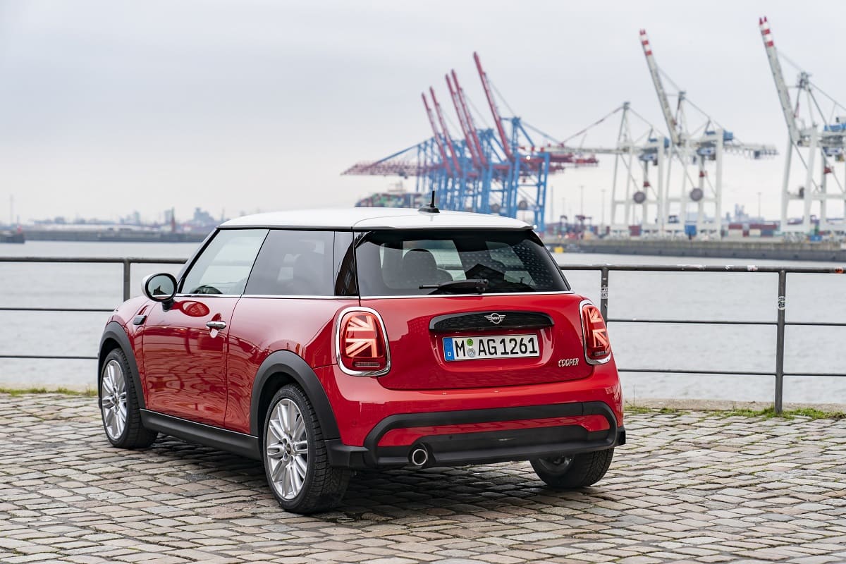 mini-3-tuerer-2021-aussen-hinten