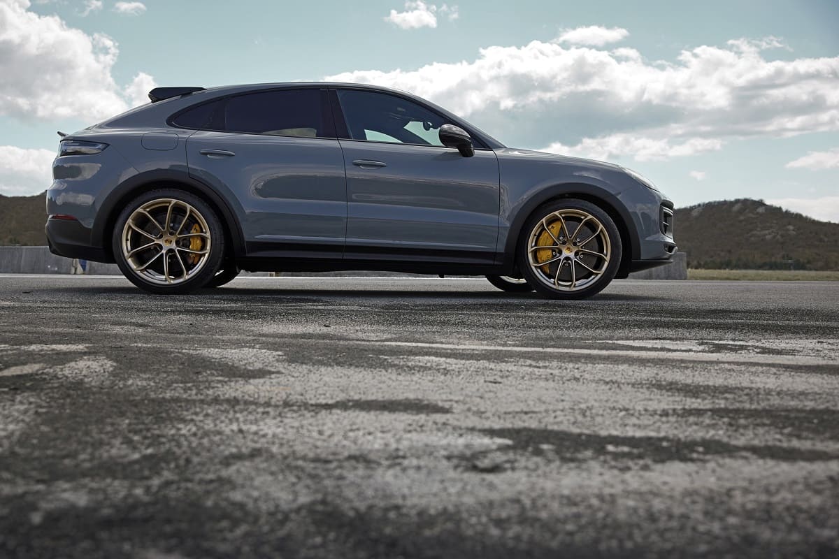 porsche-cayenne-turbo-gt-2021-aussen-seite