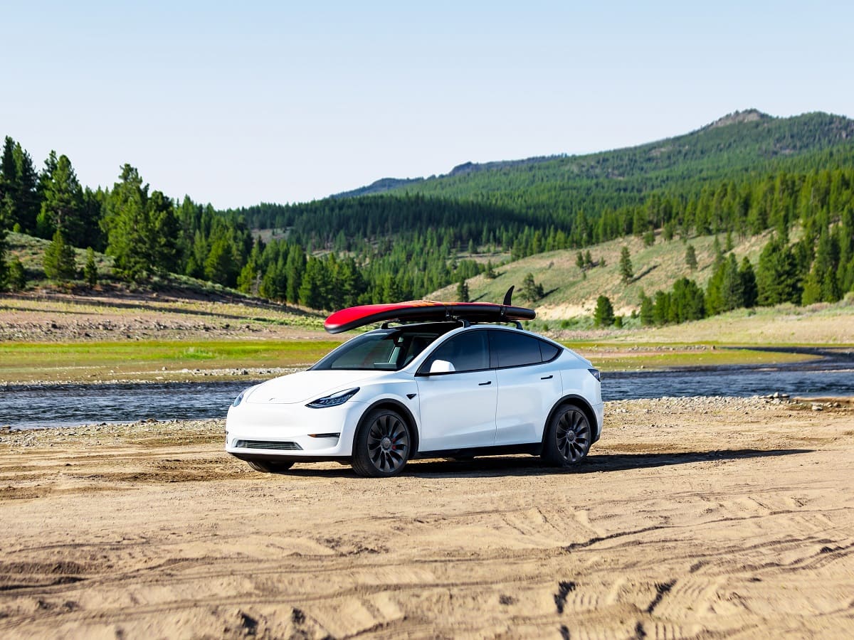 Verbrenner-SUV oder Tesla? Für welches Auto man sich wirklich