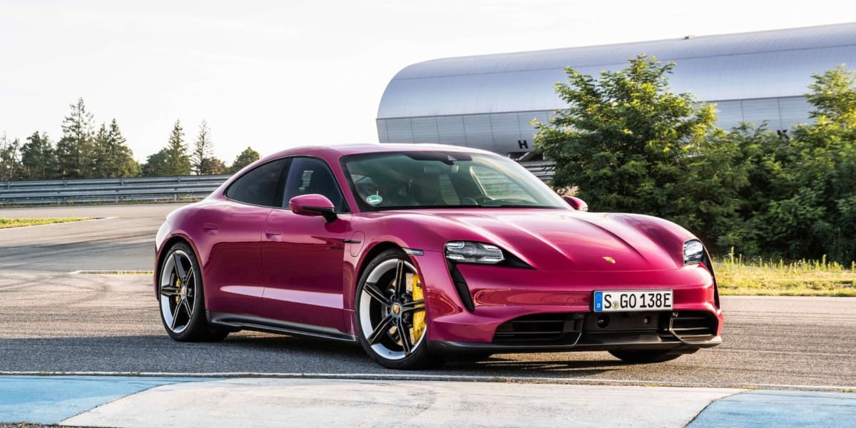 Porsche Taycan Modelljahr 2022