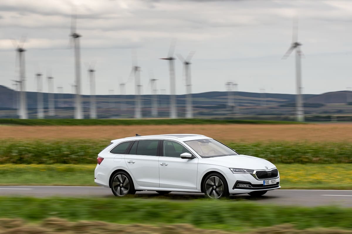 Alternativen Skoda Octavia Combi im Test: Ist einer aus dem Trio Ford Focus Turnier, Seat Leon ST und Opel Astra Sports Tourer noch praktischer?