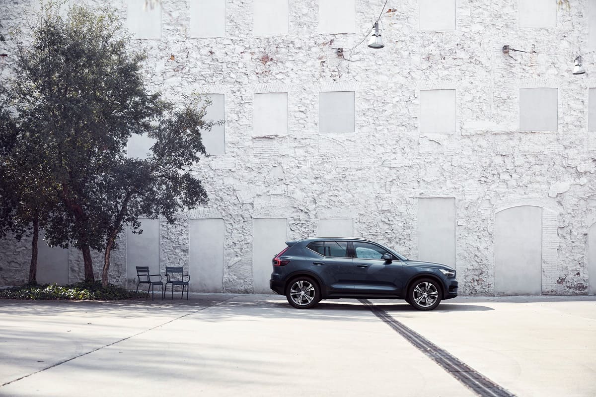 volvo-xc40-2021-aussen-seitlich