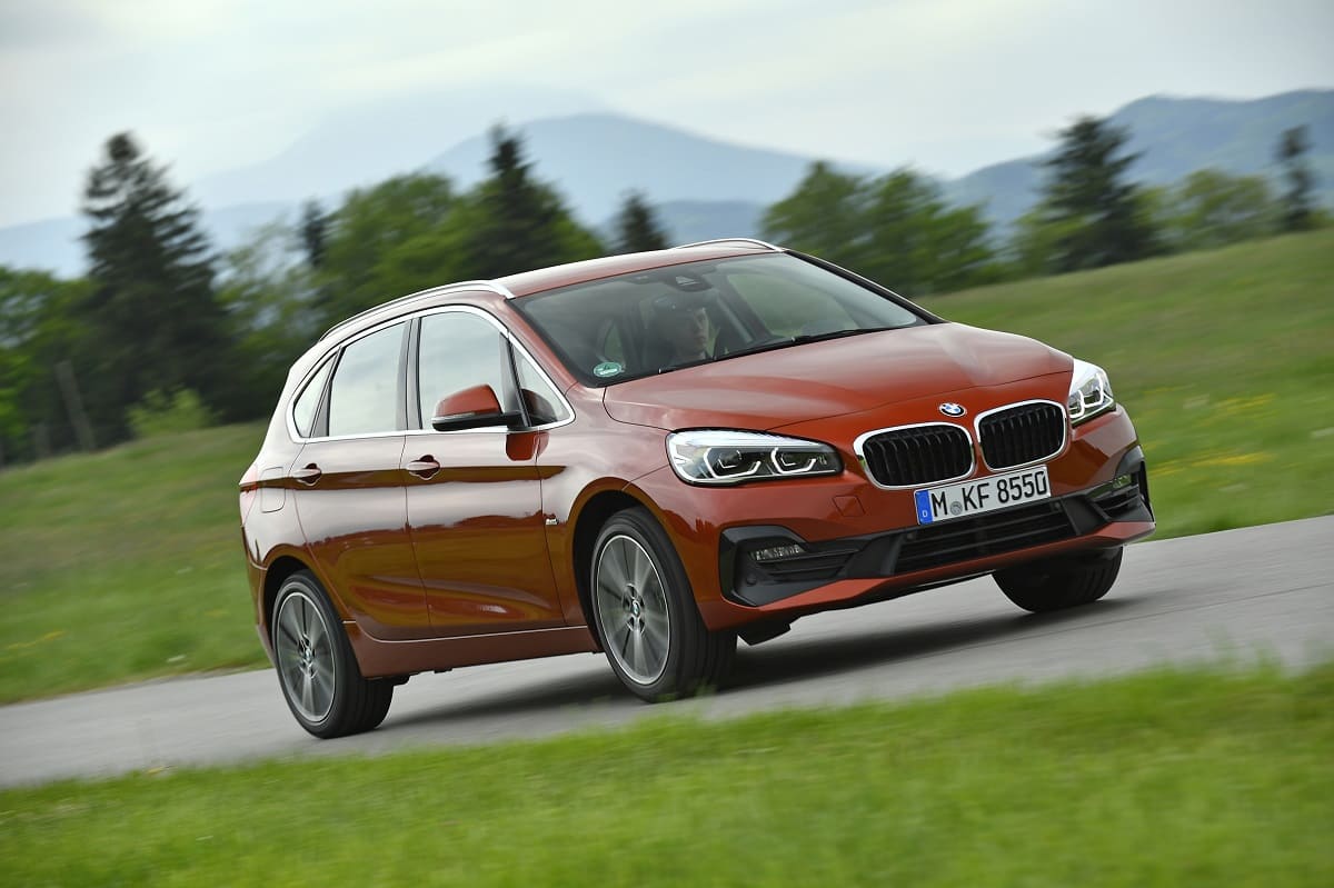 bmw-2er-active-tourer-2021-aussen