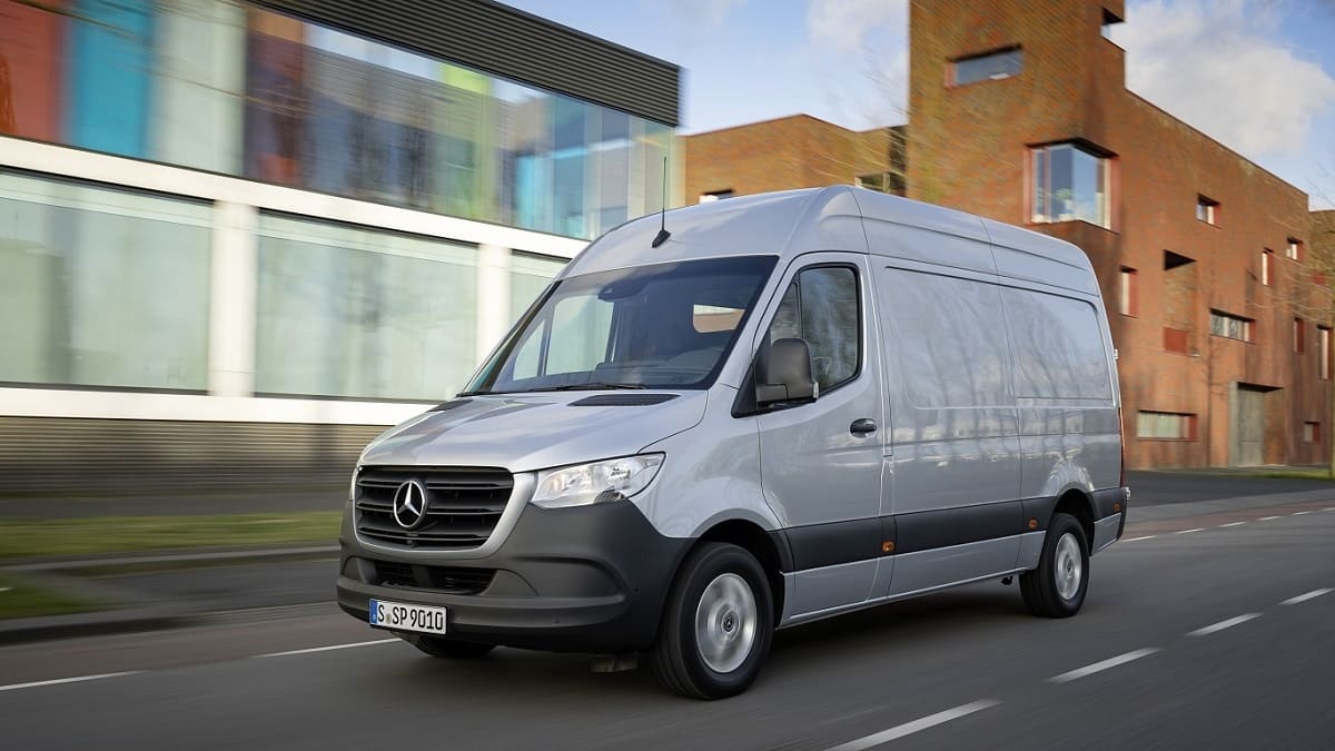 Mercedes Sprinter von außen