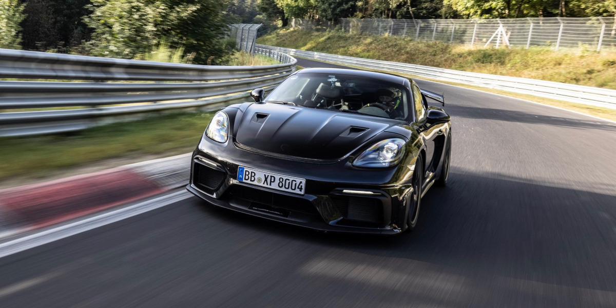 Porsche 718 Cayman GT4 RS