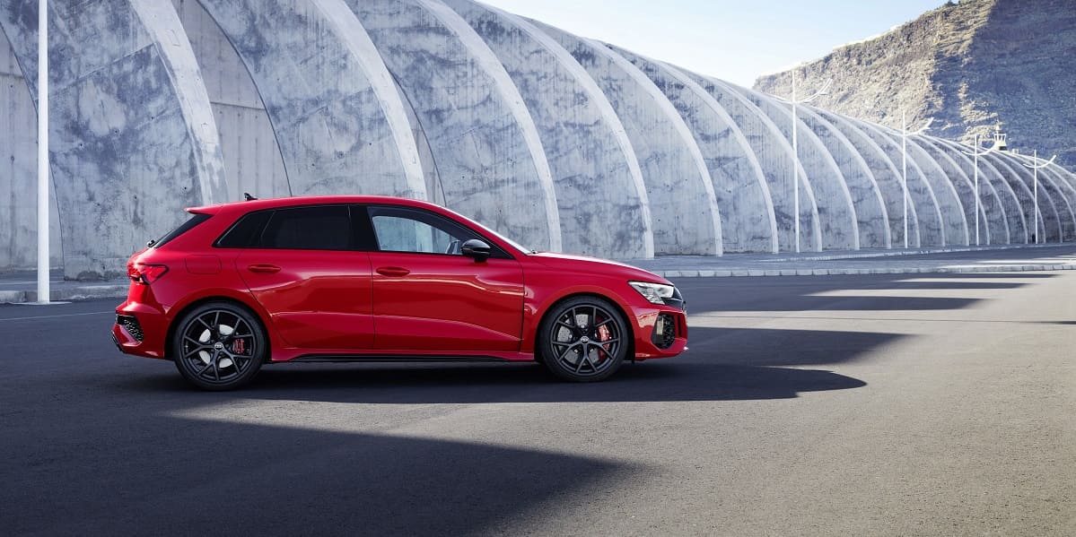 audi-rs3-sportback-2021-aussen-seite