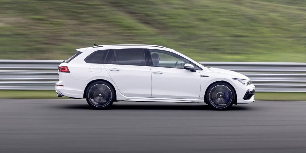 Golf R Variant 8 im Test (2021) Der biedere GolfKombi als alltagstaugliche Rennmaschine