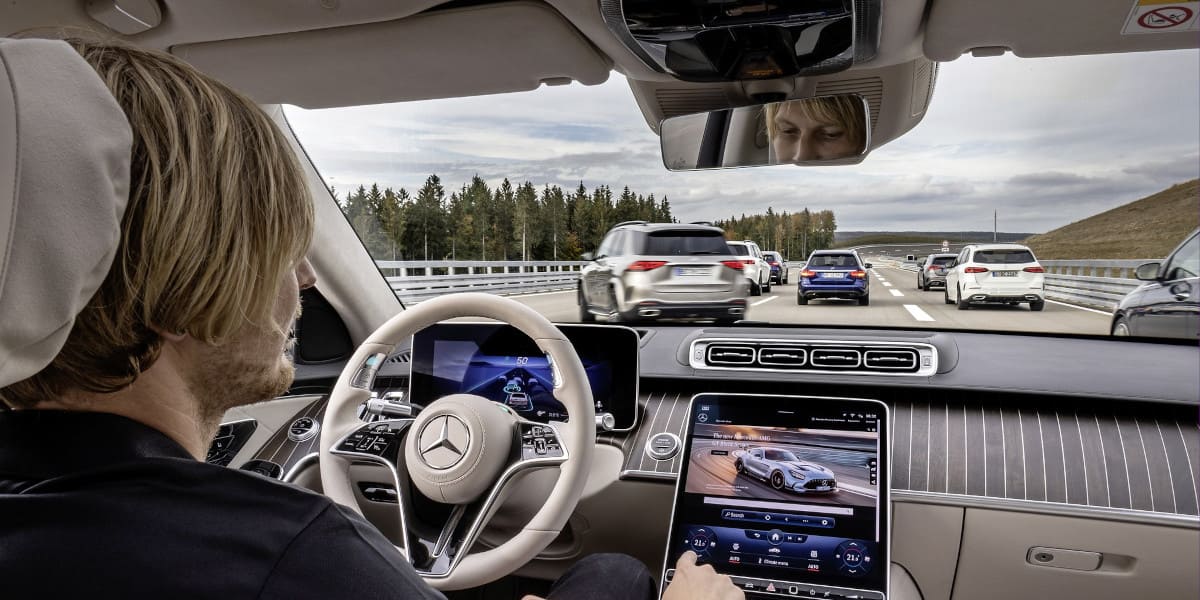Mercedes Automatisiertes Fahren