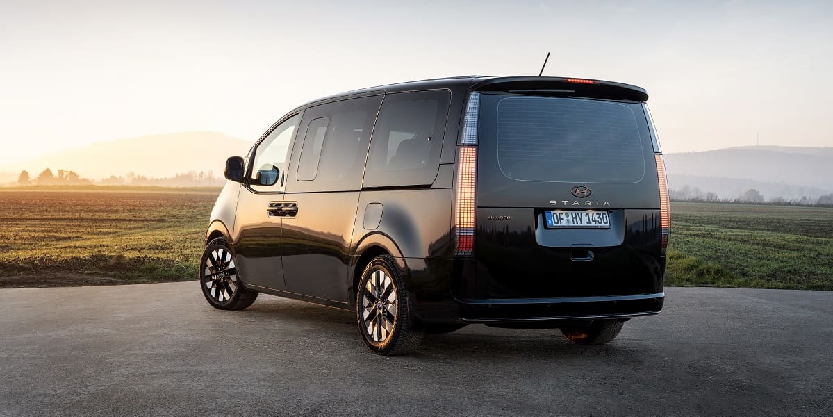 hyundai-staria-2022-aussen-heck