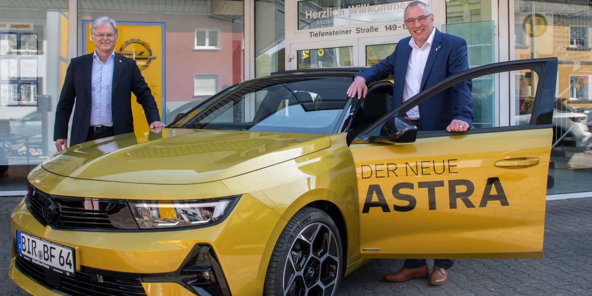 Opel Astra: Großer Besucherandrang bei der Händlerpremiere